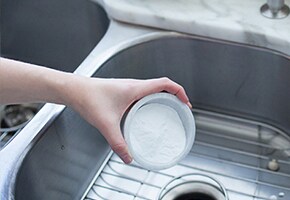 Detergente naturale per scarichi